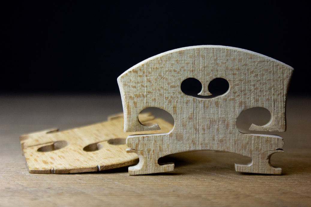 Violin bridge